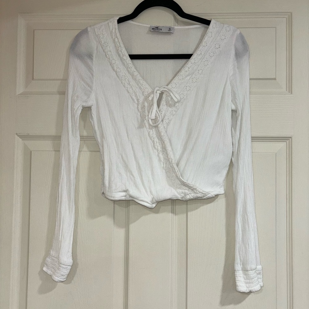 Women’s Hollister White Wrap Blouse